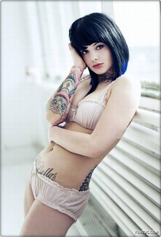 Beautiful Tattooed Galz