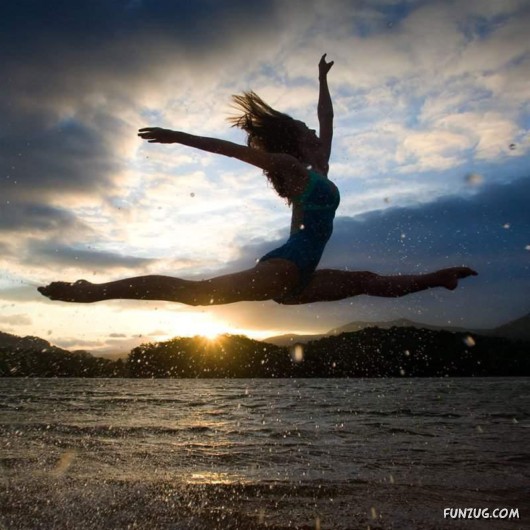 Art of Dancing In Water!