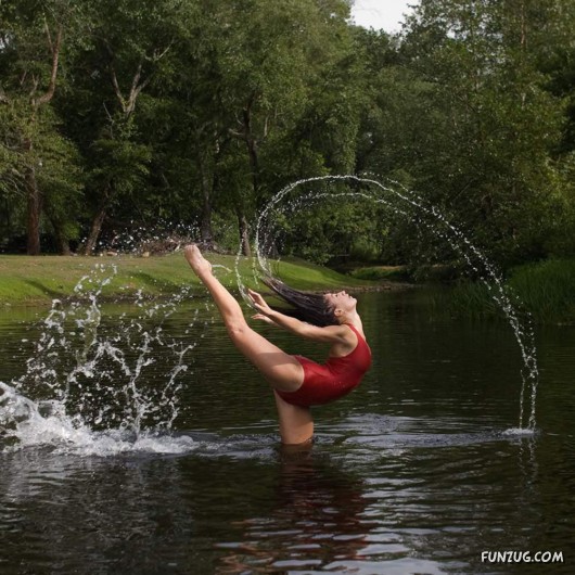 Art of Dancing In Water!
