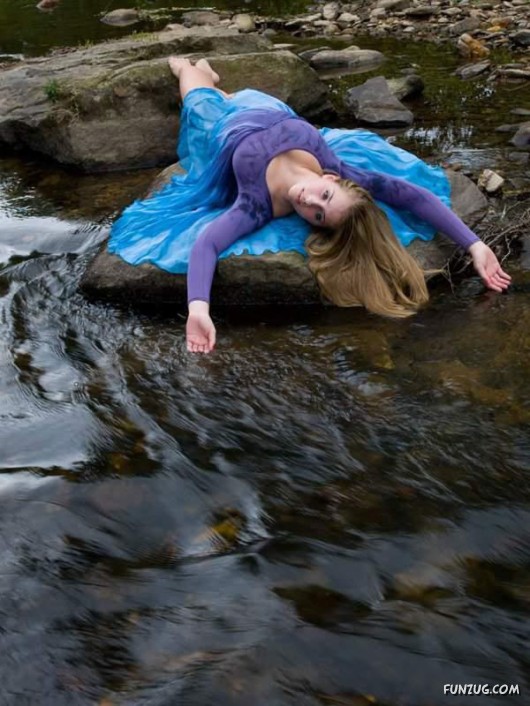 Art of Dancing In Water!