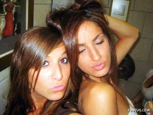 Crazy Bathroom Drunk Galz