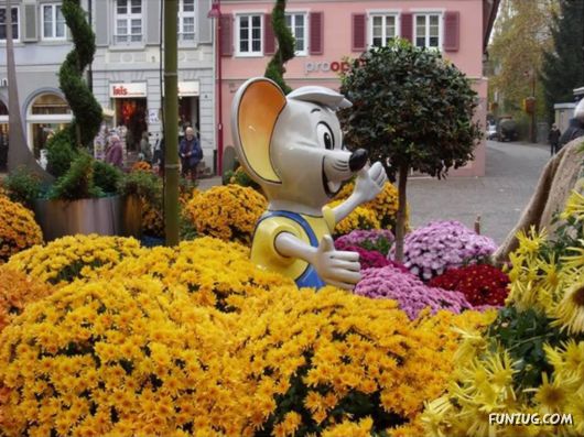 Amazing Flower Festival at Baguio City, Philippines