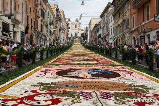 Amazing Flower Festival at Baguio City, Philippines