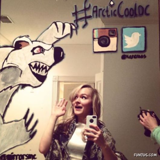 This Girl Has Truly Mastered The Selfie