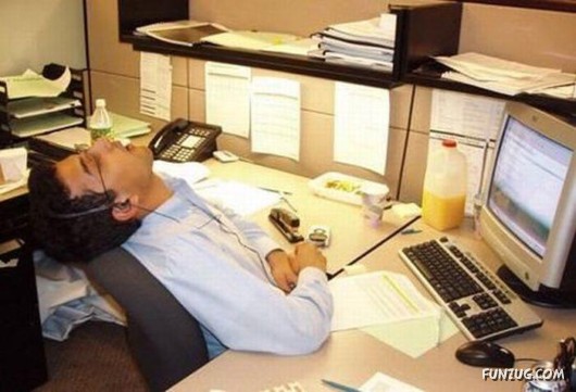 Unusal Styles of Sleeping at Public Places