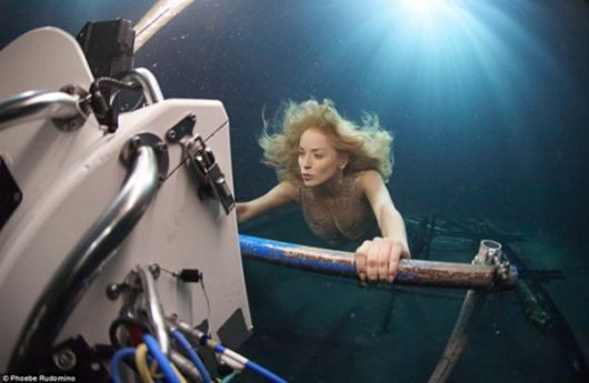 Great Underwater Images by Pinewood Studios