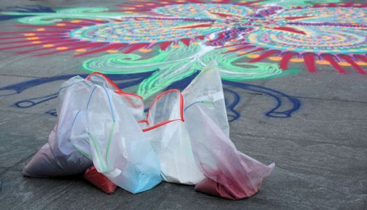 Sand Paintings That Die With Wind