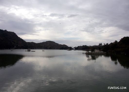 Mount Abu ? Highest Peak of Rajasthan (India)