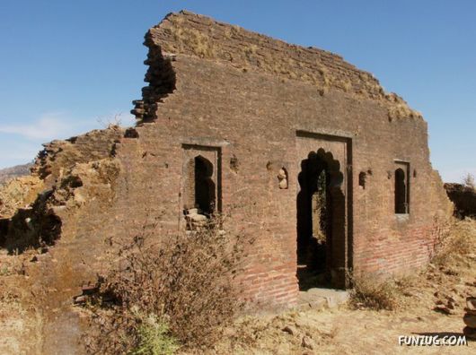 Mount Abu ? Highest Peak of Rajasthan (India)