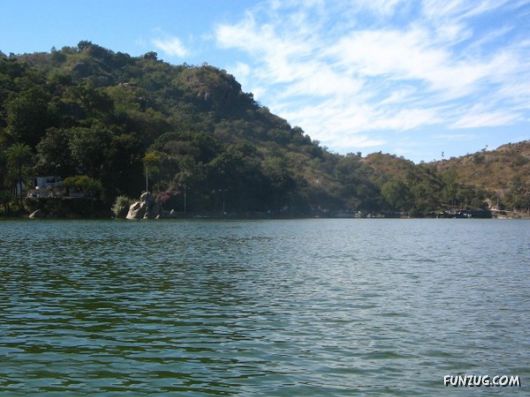 Mount Abu ? Highest Peak of Rajasthan (India)