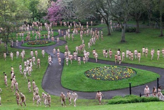 New Installation Spencer Tunick People Every Day Shoot