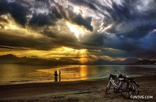 Click to Enlarge - Exciting Beauty of Sunsets