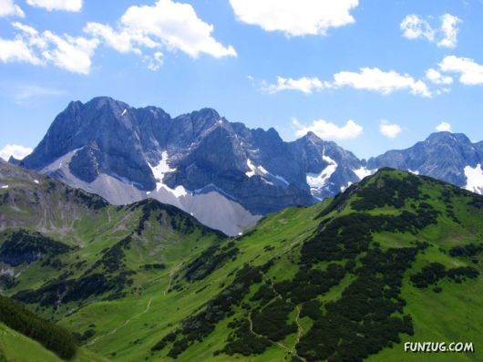 Click to Enlarge - Beautiful Valleys Wallpapers