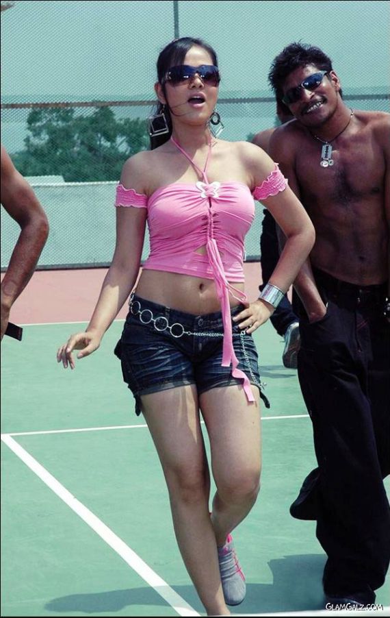 Beautiful Bollywood Babe Nisha Kothari