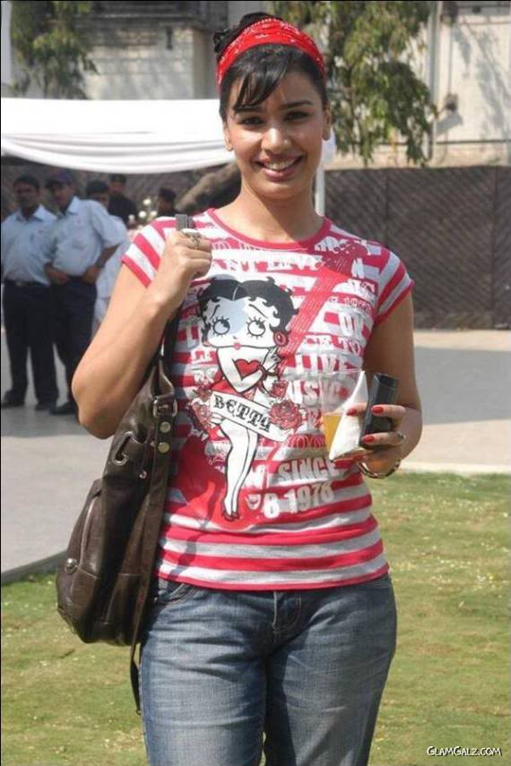 Spicy Bolly Celebs at Sohum Spa Launch