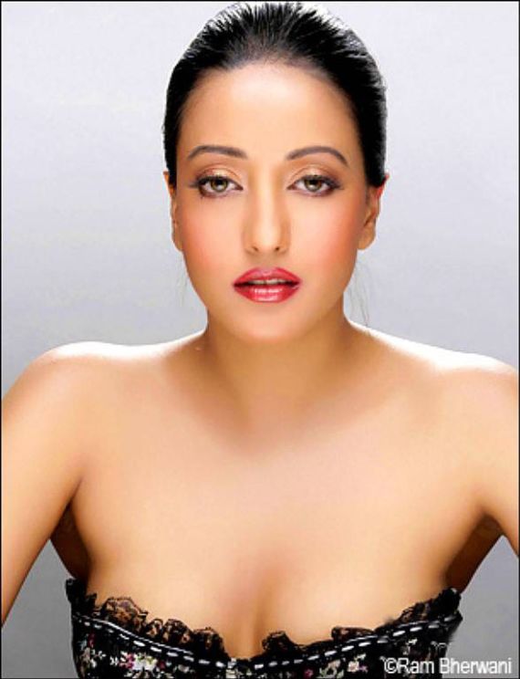 Click to Enlarge -Sizzling Raima Sen 2010 Calendar Shoot