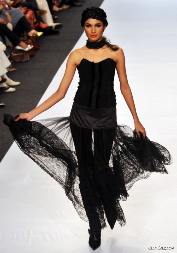 Pakistani Models on the Ramp