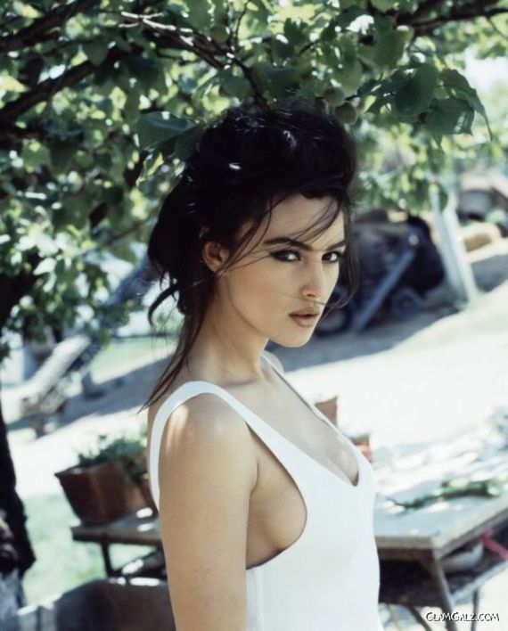 Model - Monica Bellucci