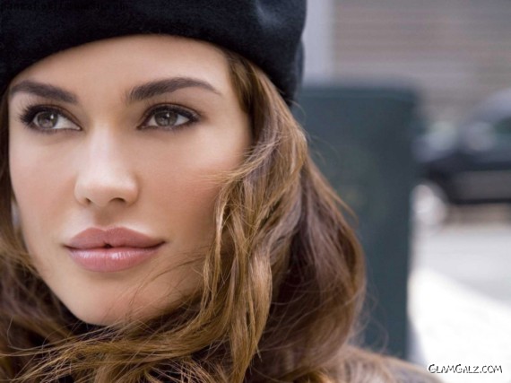 Click to Enlarge - Gorgeous Collection of Gorgeous Faces