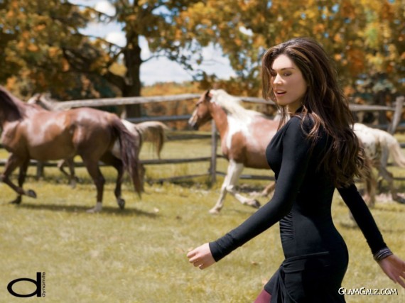 Click to Enlarge - Gorgeous Collection of Gorgeous Faces