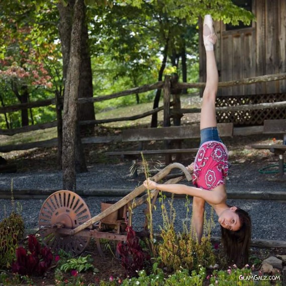 Art of Dancing In Water!