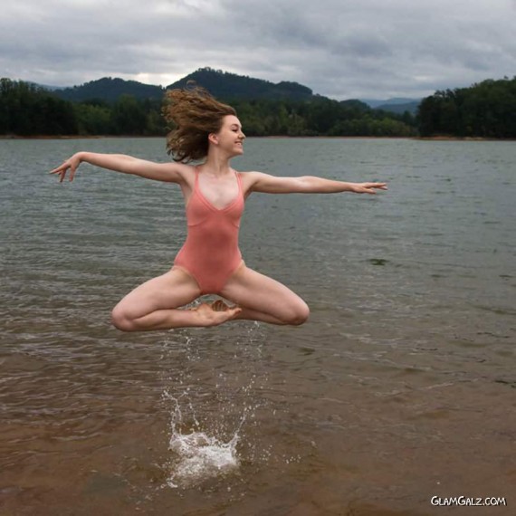 Art of Dancing In Water!