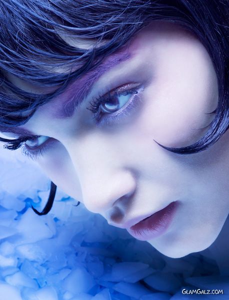 Amazing Fantasy Galz in Art