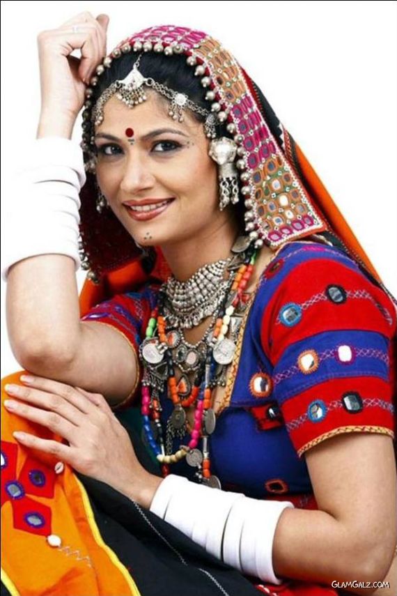 Spicy Model Vaidehi Photoshoot