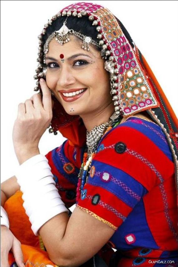 Spicy Model Vaidehi Photoshoot