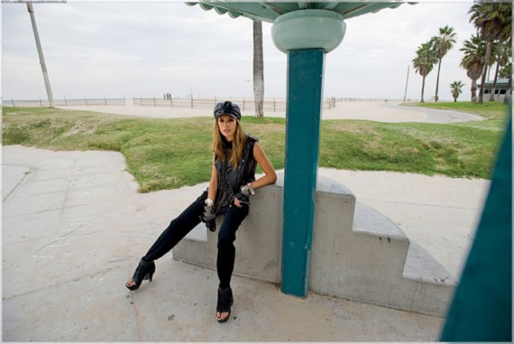 Spicy Alessandra Ambrosio for Elle