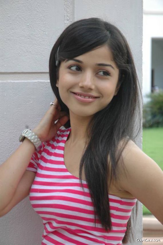 South Indian Actress Aparna Bajpai