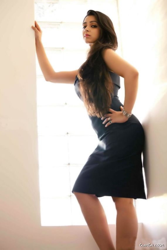 Beautiful Charmi Kaur New Photo Shoot