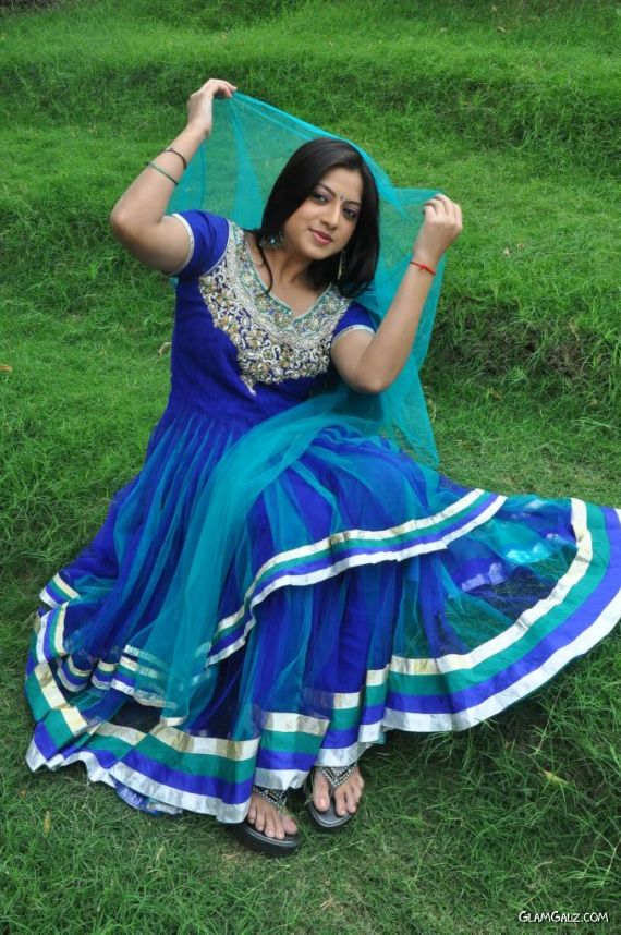 Keerthi Chawla Exclusive Photo Gallery