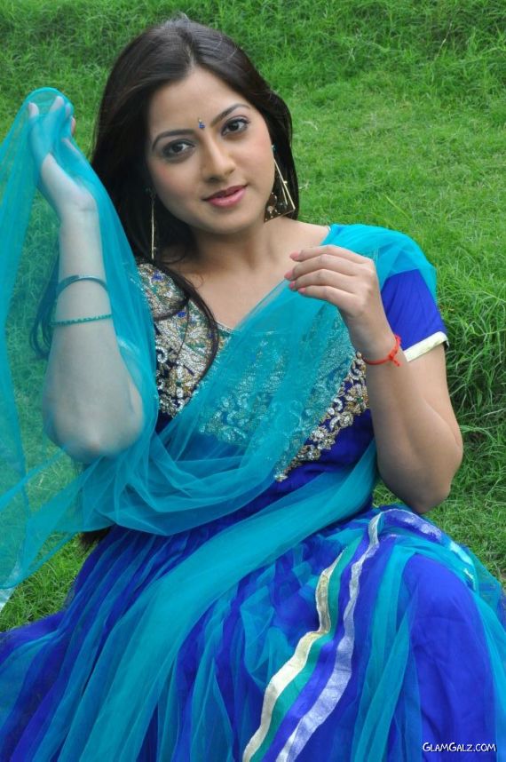 Keerthi Chawla Exclusive Photo Gallery