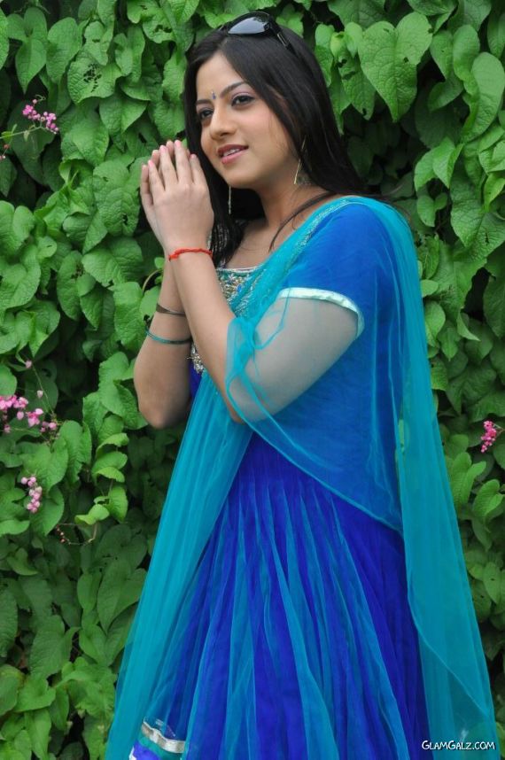 Keerthi Chawla Exclusive Photo Gallery