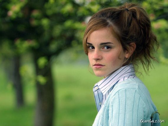 Click to Enlarge -Very Beautiful Emma Watson