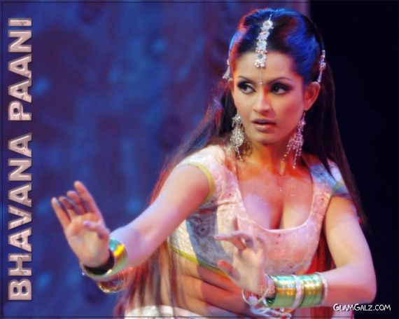 Click to Enlarge - Desi Beauty Bhavana Pani Wallpapers