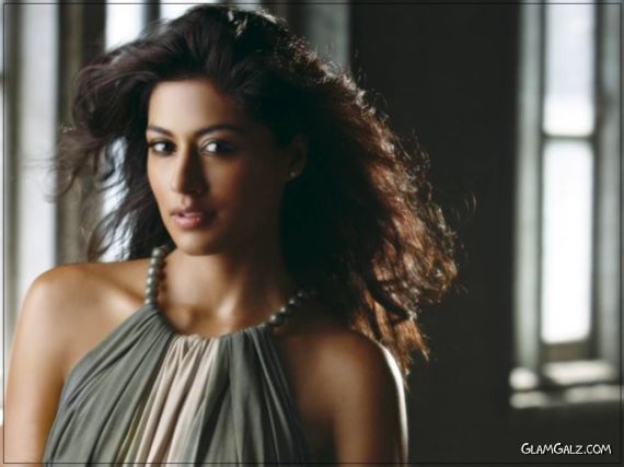 Click to Enlarge -Pretty Chitrangada Singh Wallpapers
