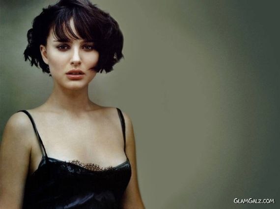 Click to Enlarge - Gorgeous Natalie Portman Walls