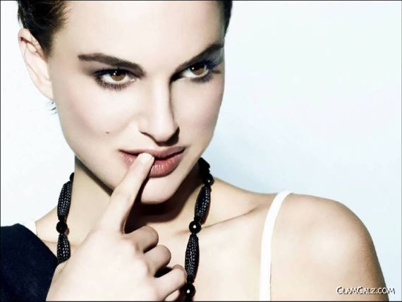 Click to Enlarge - Gorgeous Natalie Portman Walls