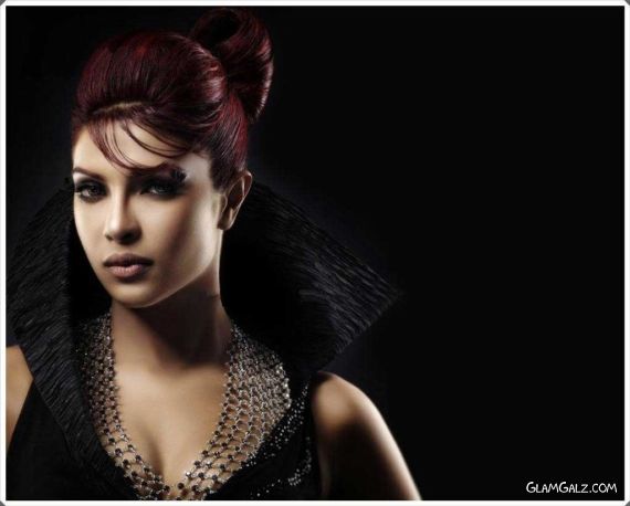 Click to Enlarge - Gorgeous Priyanka Chopra Wallpapers