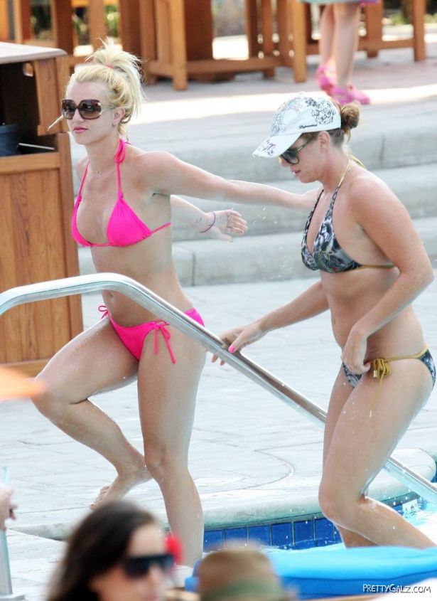 Britney Spears on Bikini Vacation