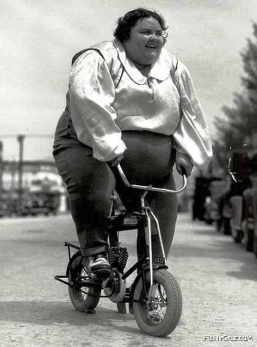 Galz Who Love Bicycles