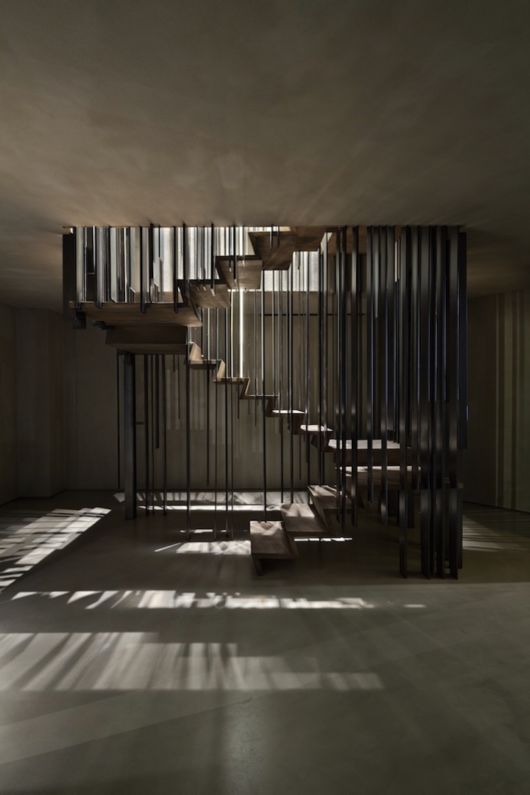 Incredible Staircase Transforms Appearance 