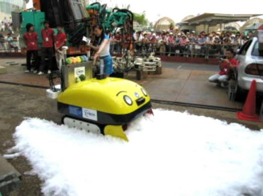 Robot That Ingest Snow And Chunks Out Ice Cubes
