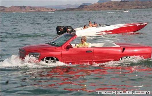 Amazing Water Boat luxury